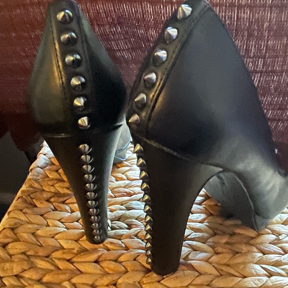 Black 4” heels